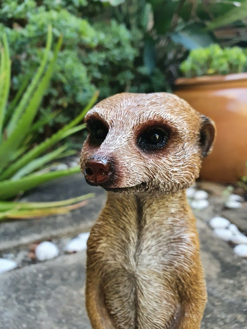 30CM STANDING MEERKAT ON WELCOME ROCK ANMIAL STATUE HOME GARDEN ORNAMENT - Image 3